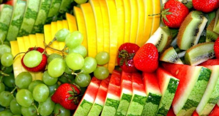 frutta estiva mista